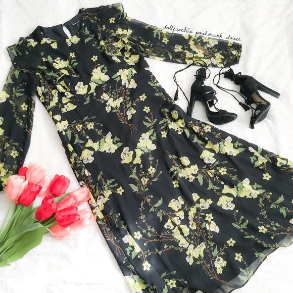WhoWhatWear Dresses & Skirts - Long Sleeve Black Riffle Yellow Flower Dress